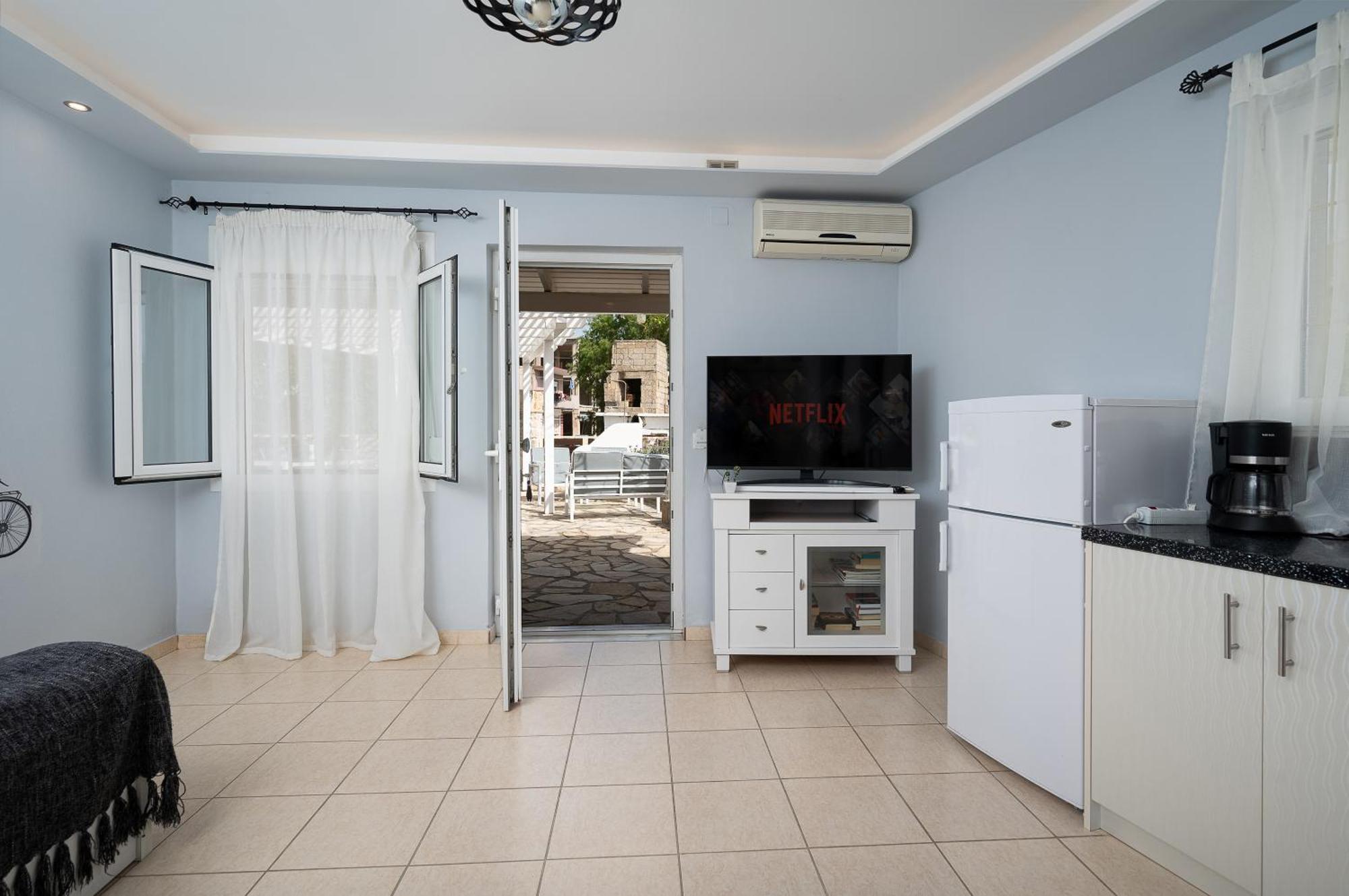 Milos Apartment Kalamáki Kültér fotó